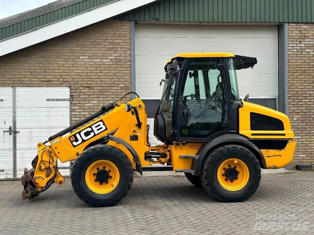 JCB TM220 SV A Teleskopiska hjullastare
