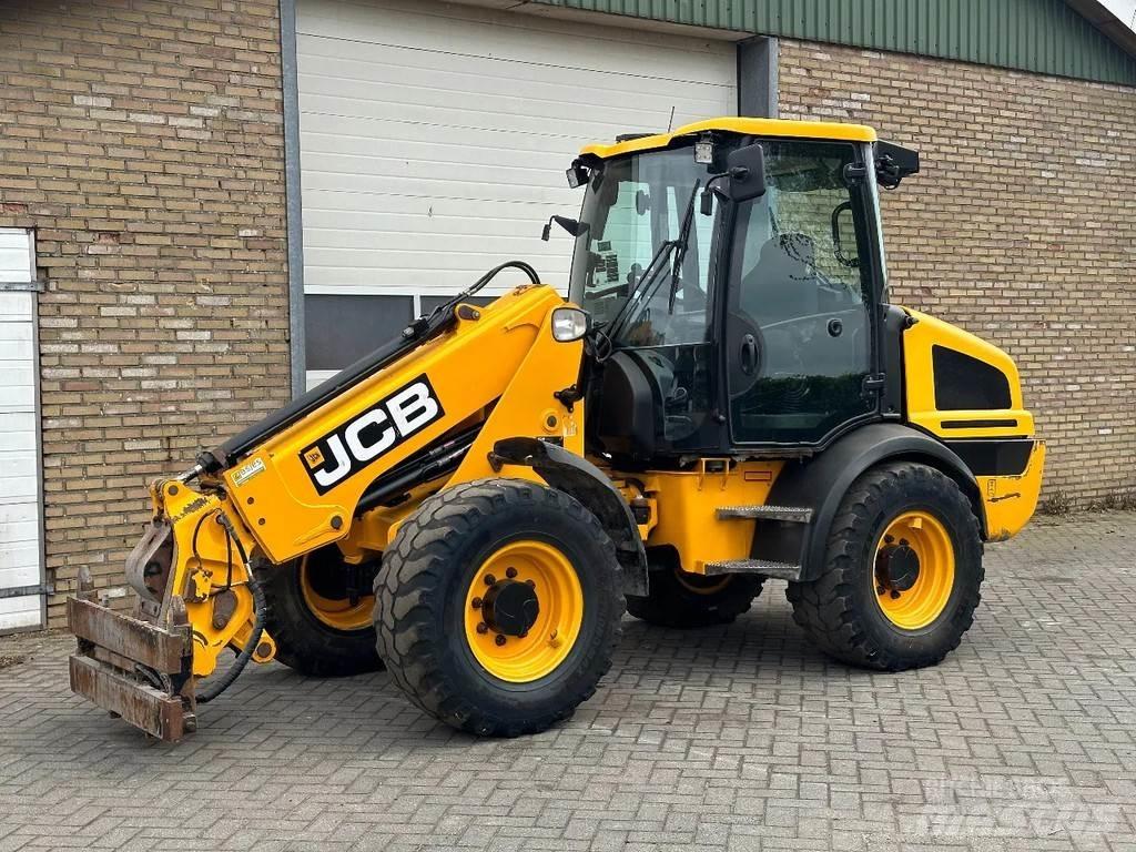 JCB TM220 SV A Teleskopiska hjullastare