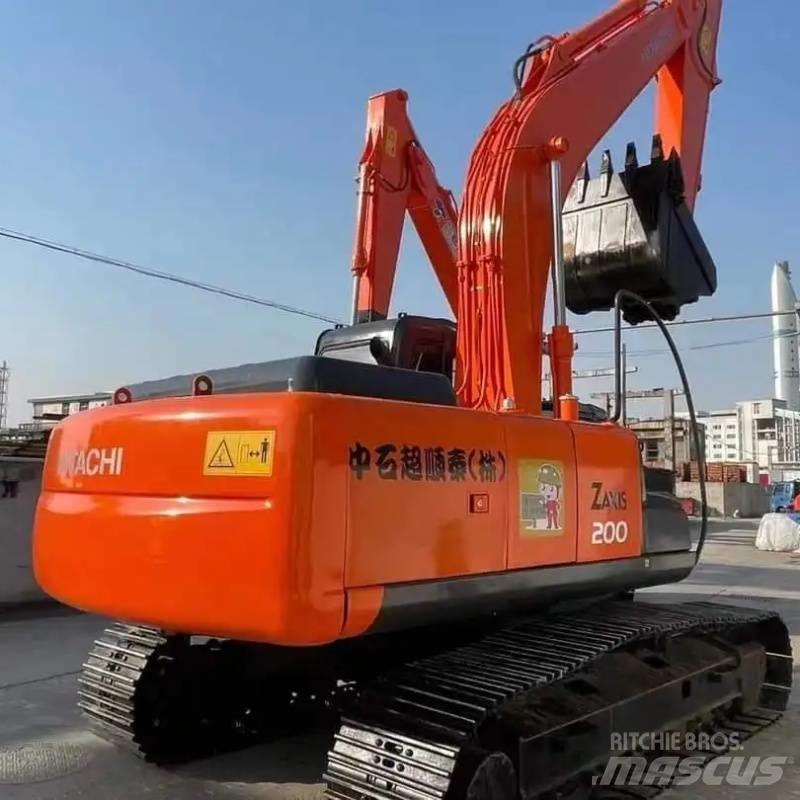 Hitachi ZX 200 Bandgrävare