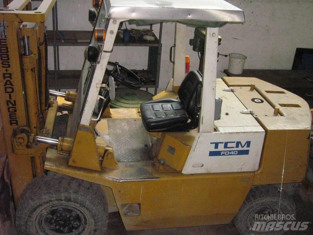 TCM FD40 Dieselmotviktstruckar