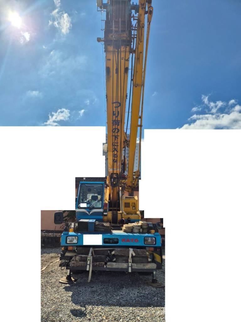 Kato KR 35 H Terrängkranar (Grov terräng)