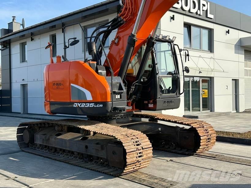 Doosan DX 235 LCR Bandgrävare