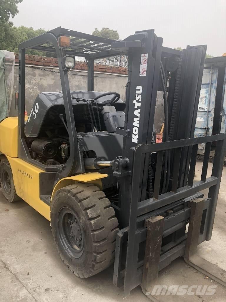 Komatsu 5 Ton Dieselmotviktstruckar