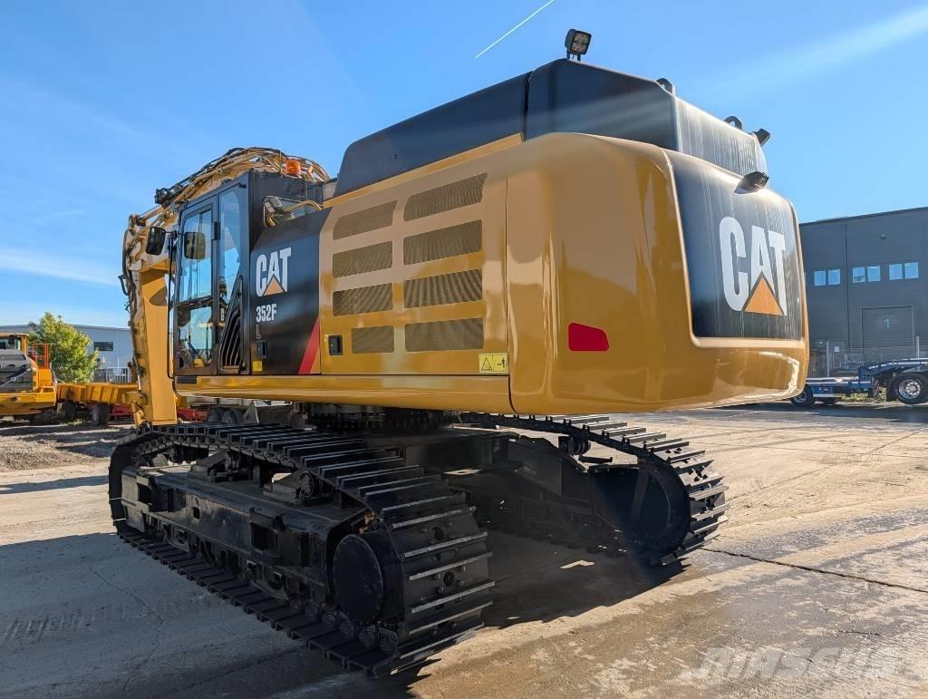 CAT 352 F Bandgrävare