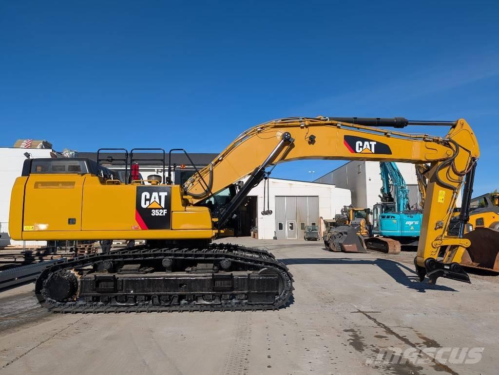 CAT 352 F Bandgrävare