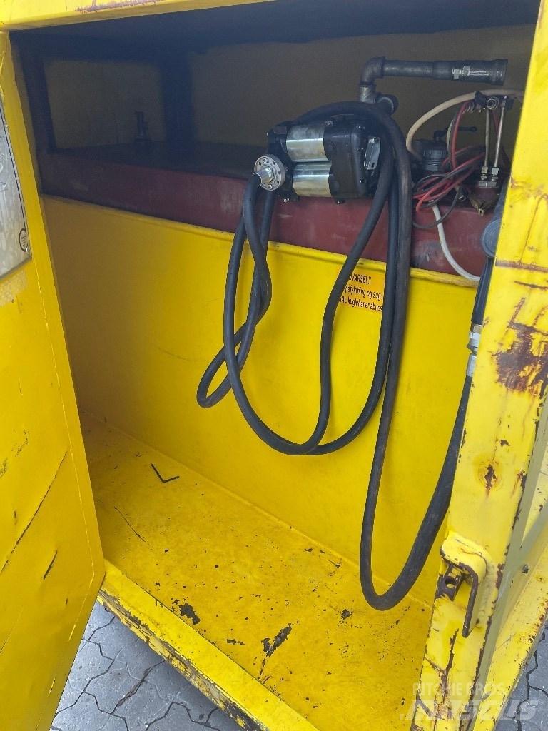  Roug 1500 L Tank Entreprenad - Övrigt