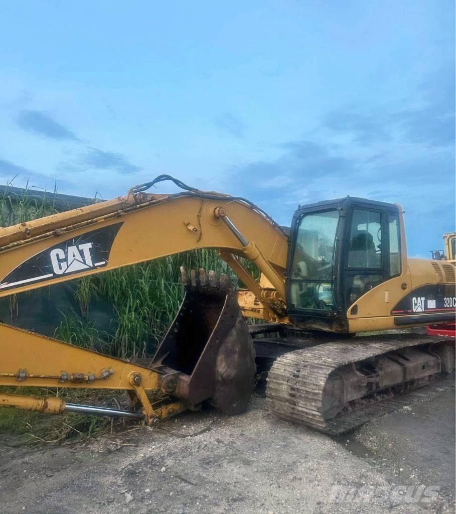 CAT 320 C L Bandgrävare