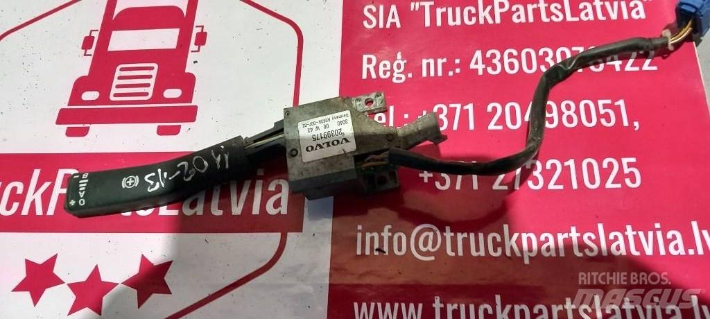 Volvo FH 12.    20399175 Hytter och interiör