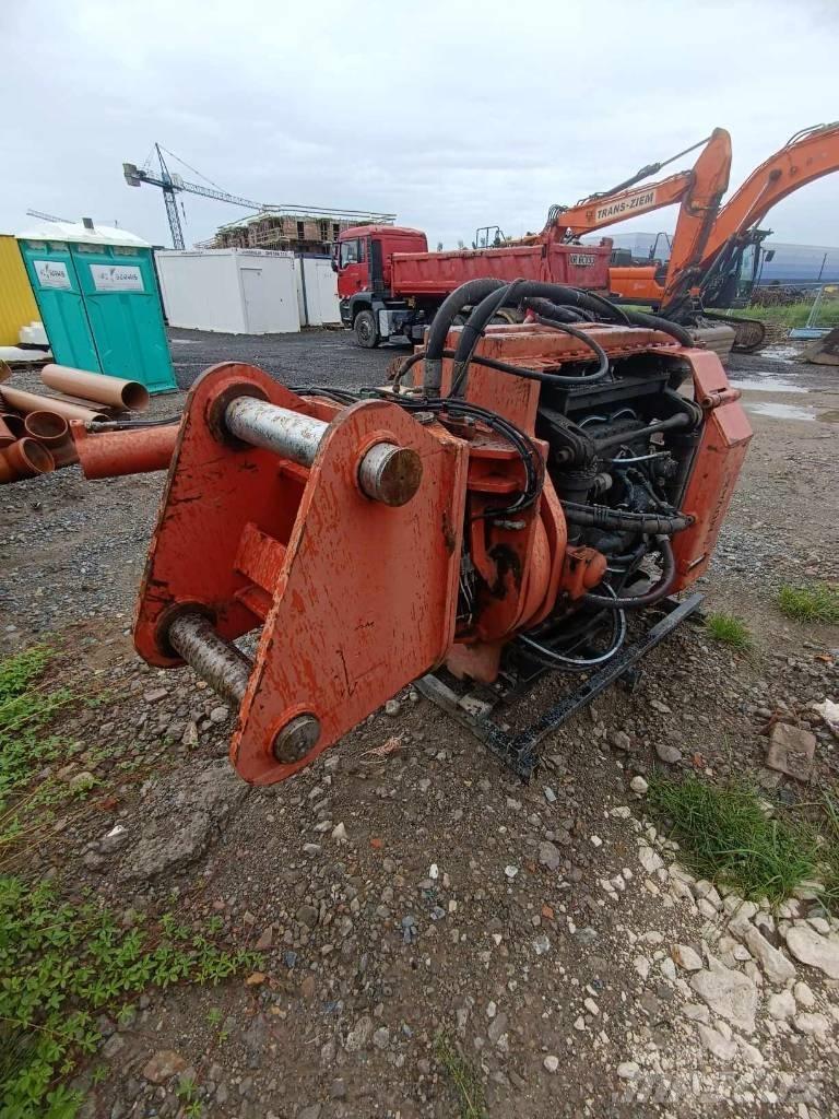 Doosan DX 340 LC-5 Bandgrävare