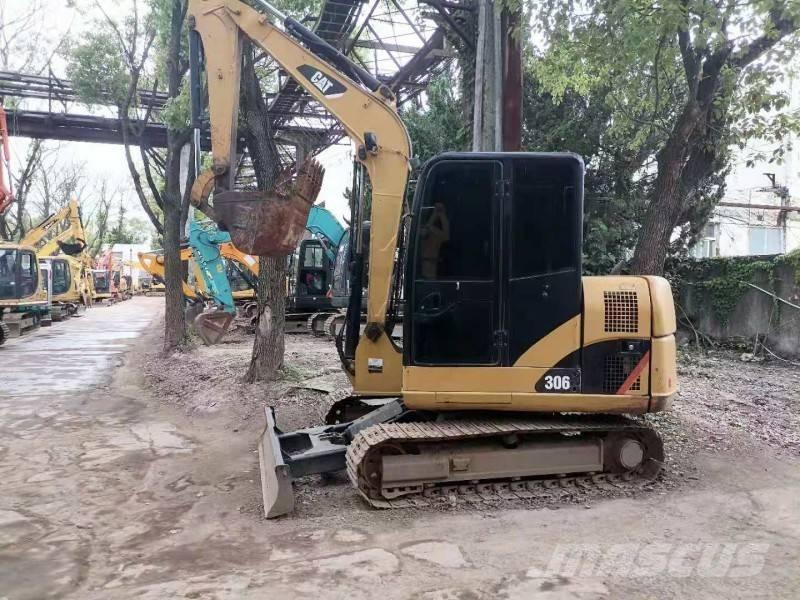 CAT 306 Minigrävare < 7t