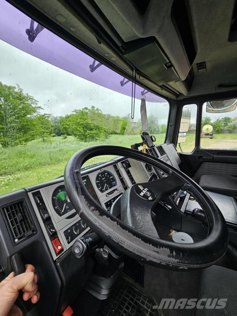 MAN F 2000 Dragbilar