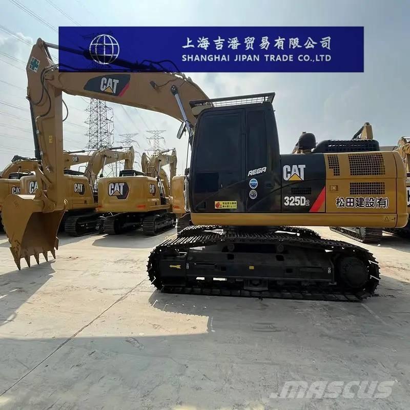 CAT 325 D Bandgrävare