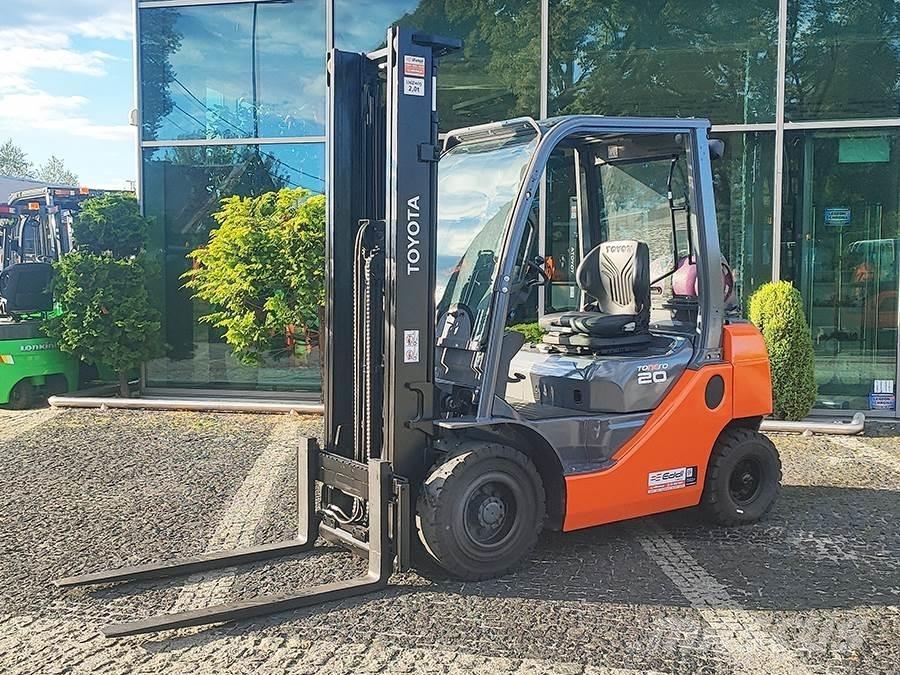 Toyota 02-8FGF20 Gasolmotviktstruckar