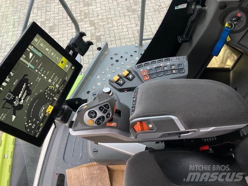 CLAAS LEXION 5400 Skördetröskor