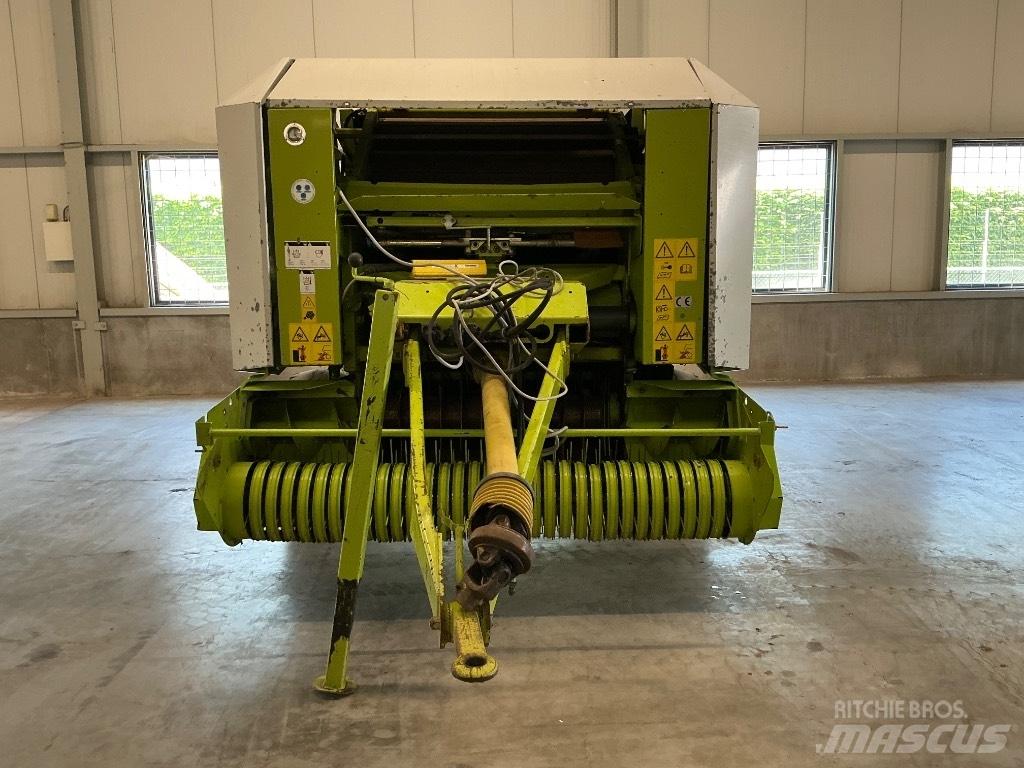CLAAS Rollant 240 Rundbalspressar