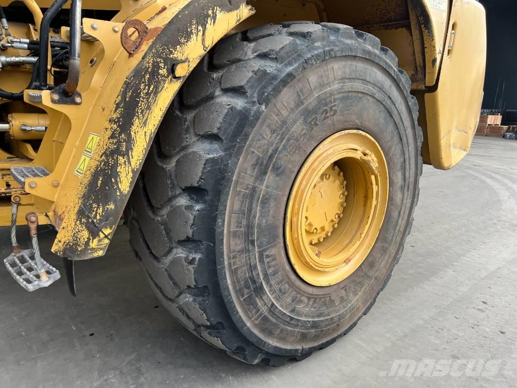 CAT 740 Midjestyrd dumper
