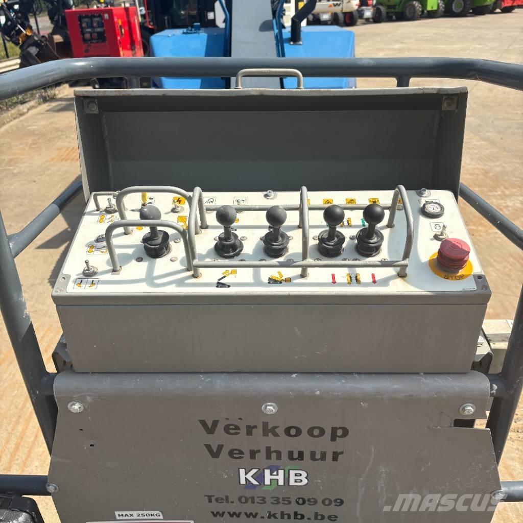 Aichi SR 12 B Teleskop bomliftar