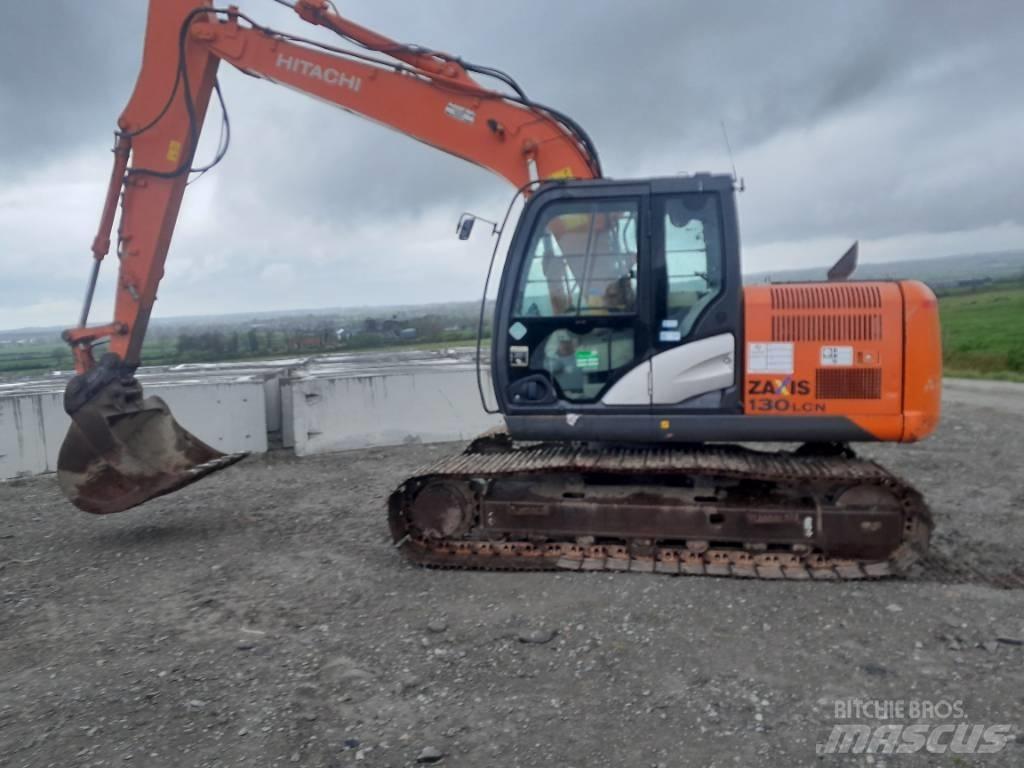 Hitachi Zaxis 130-5 Bandgrävare