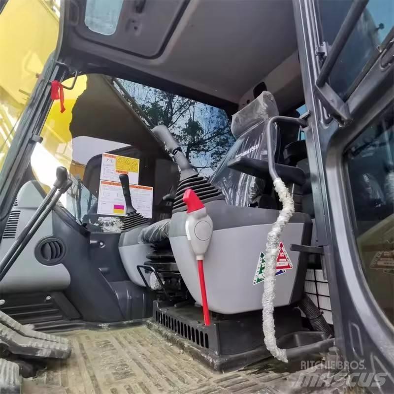 Komatsu PC270 Bandgrävare
