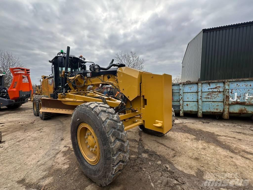 CAT 150 Väghyvlar