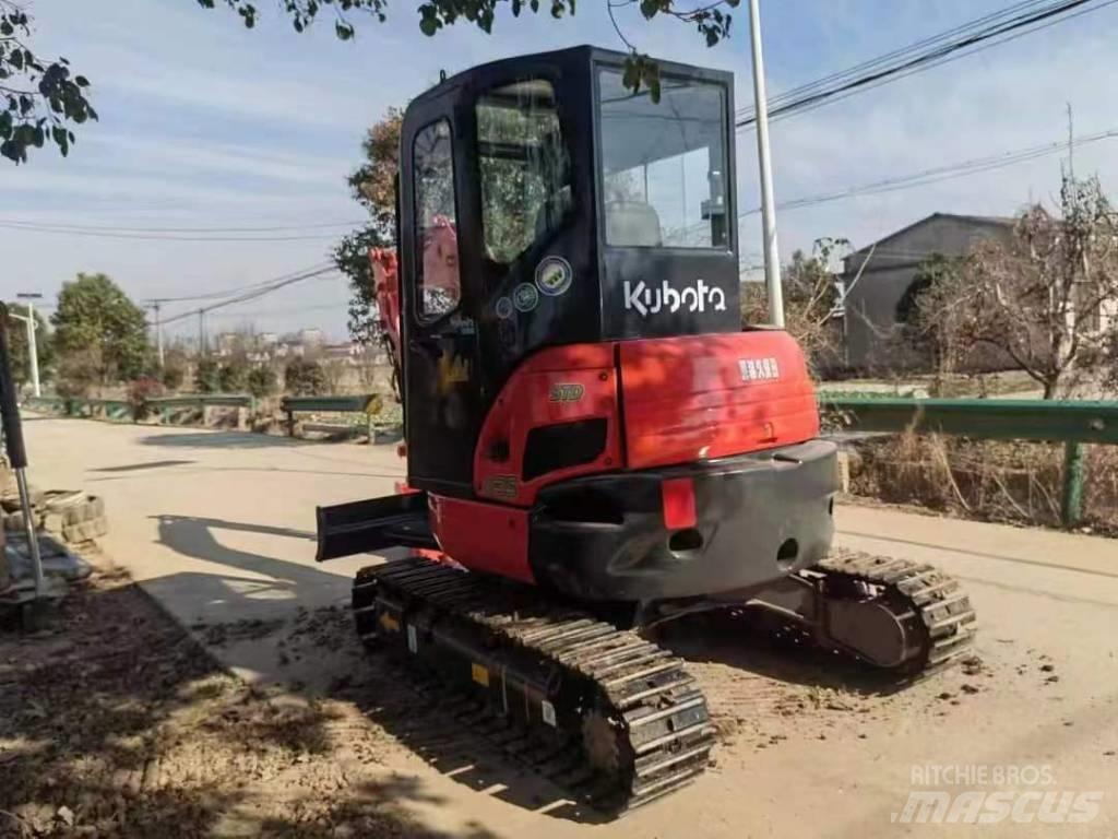 Kubota U 35 Minigrävare < 7t