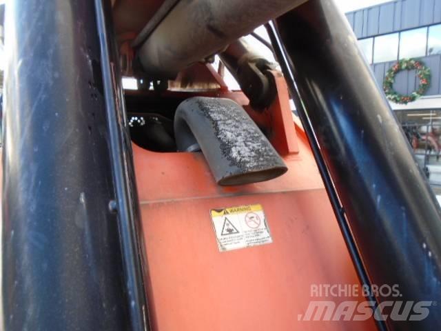 JLG 8042 Teleskoplastare