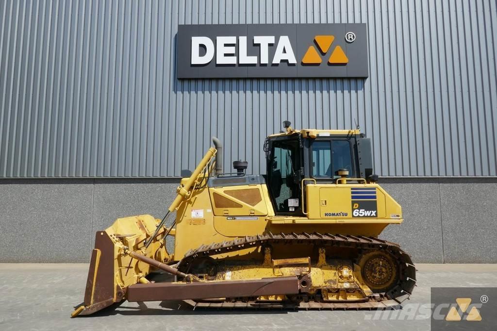 Komatsu D65WX-17 Bandschaktare