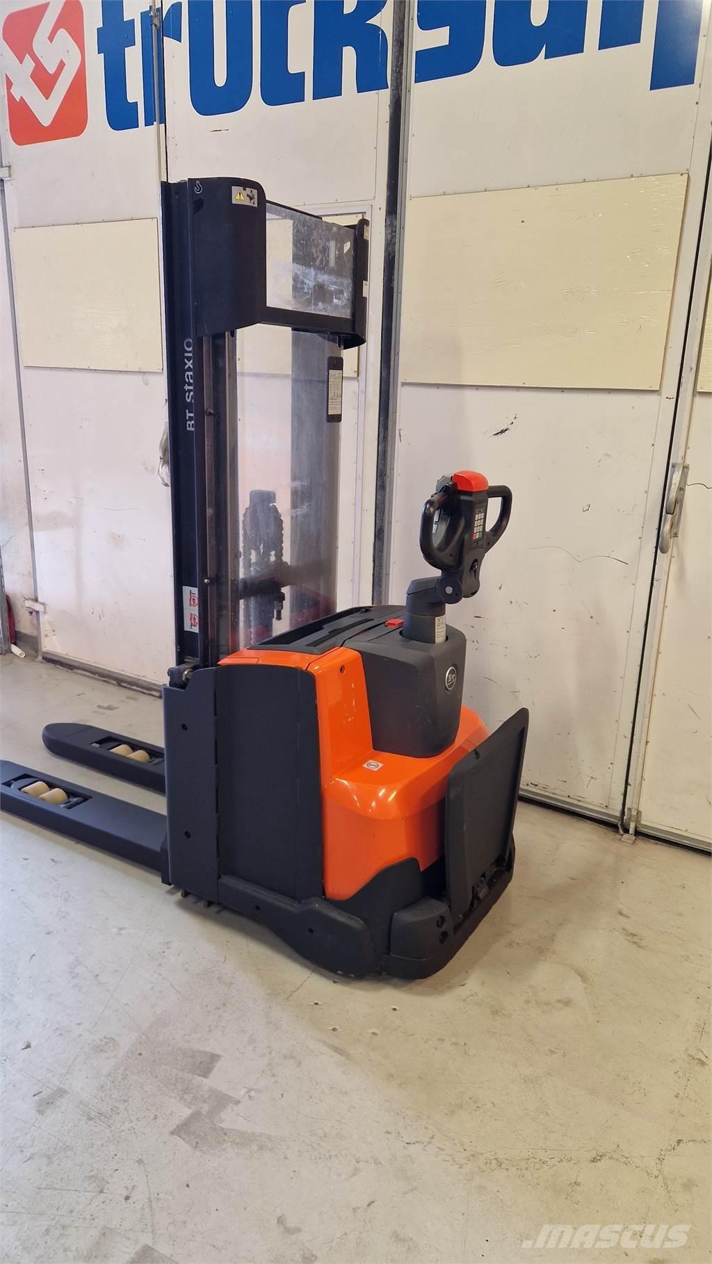 Toyota SWE140L Staplare