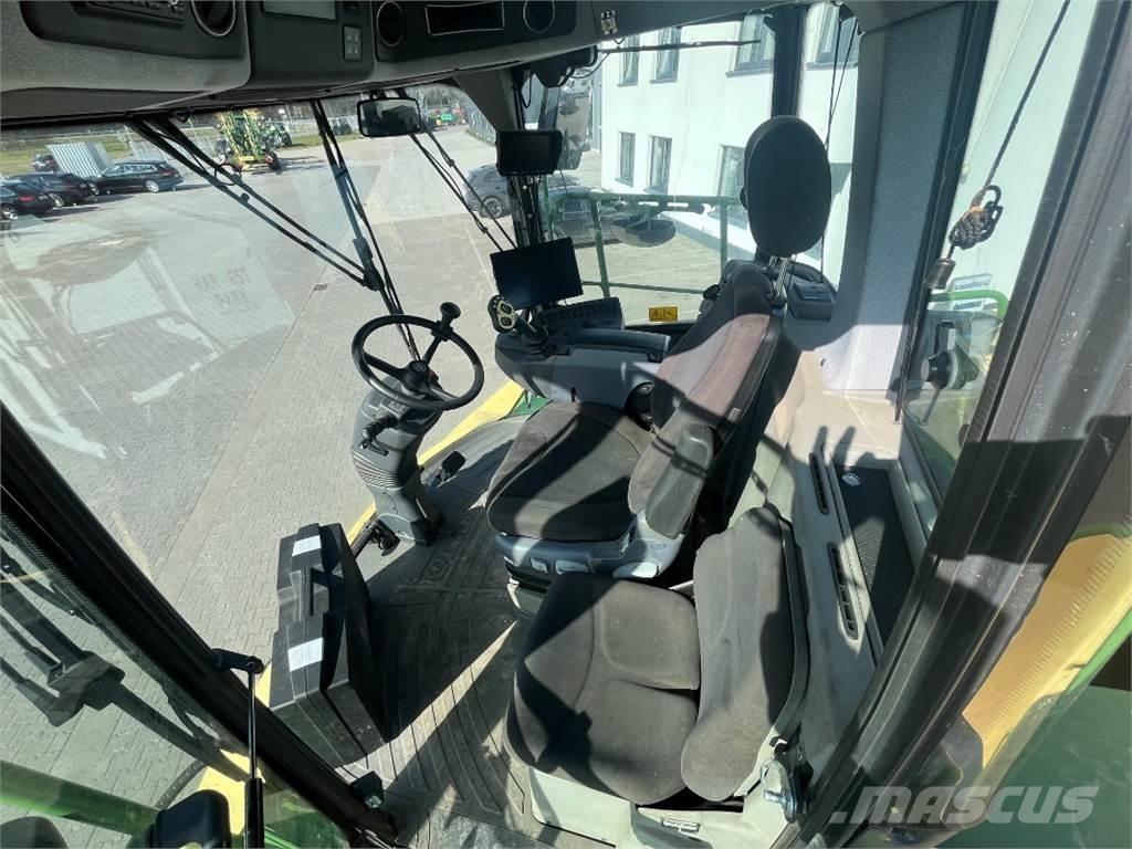 Krone BiG X 630 Fälthackar