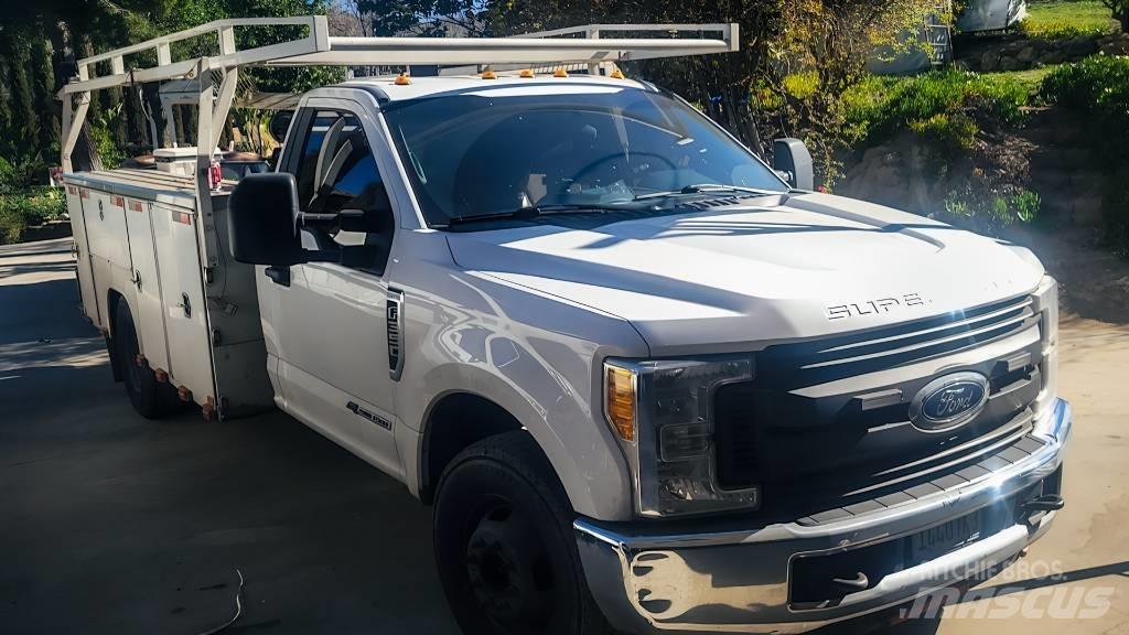 Ford F 350 XL Flakbilar/Pickuper