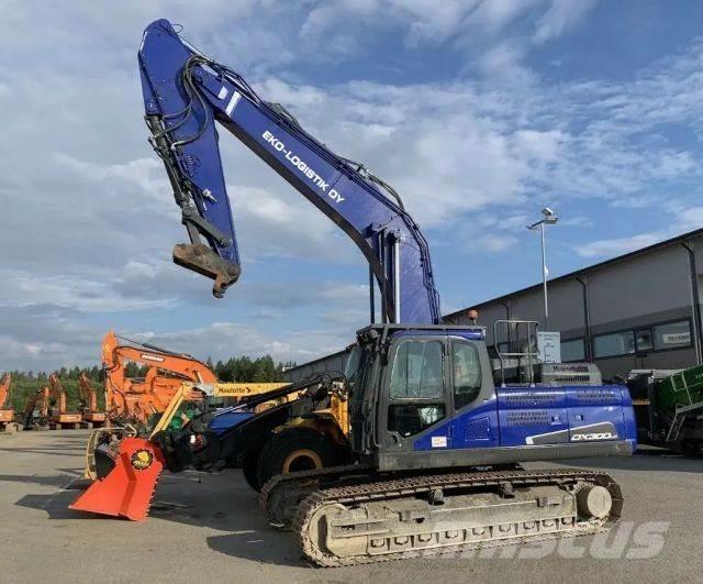Doosan DX300 LC-5 Bandgrävare