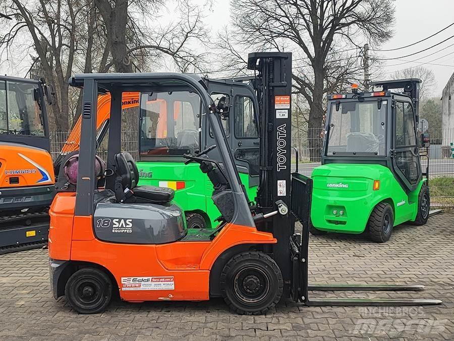 Toyota 42-7FGF18 Gasolmotviktstruckar