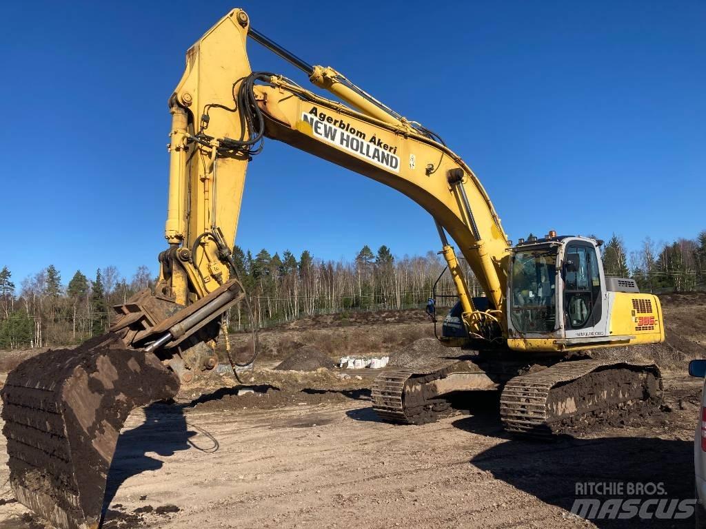 New Holland E 385 Bandgrävare