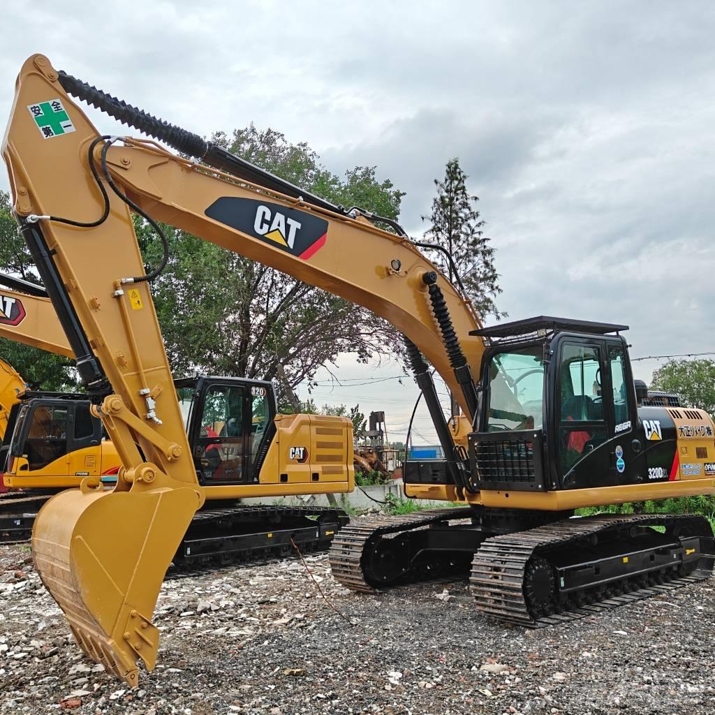 CAT 320D2 Bandgrävare