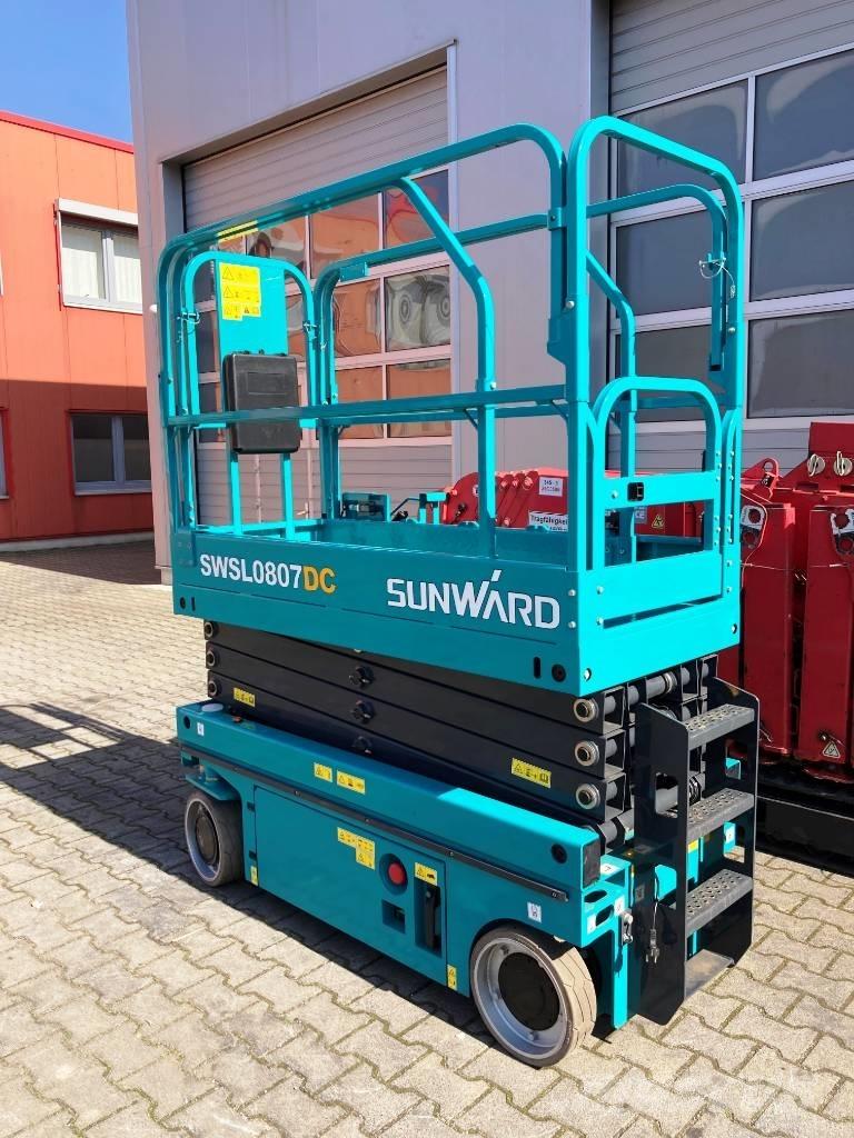 Sunward SWSL0807DC Saxliftar