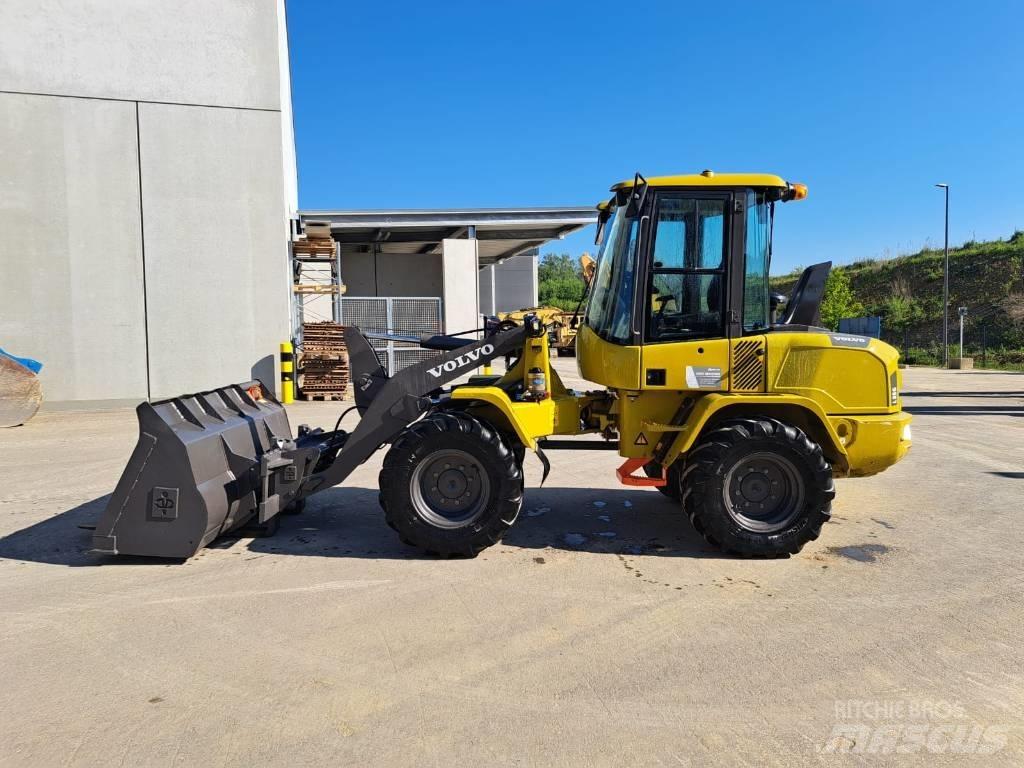 Volvo L 35 G Kompaktlastare