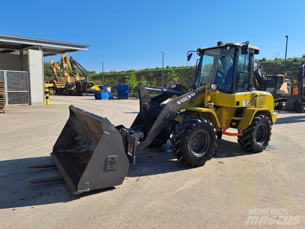 Volvo L 35 G Kompaktlastare