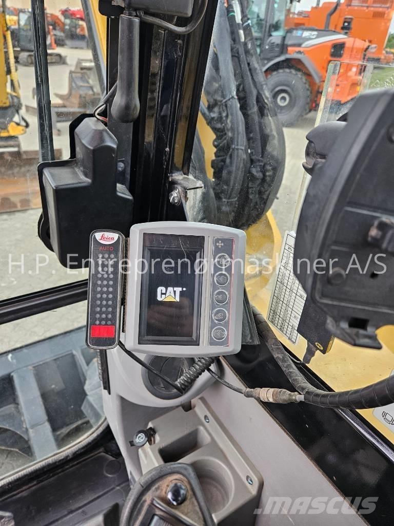 CAT 308E2 Bandgrävare