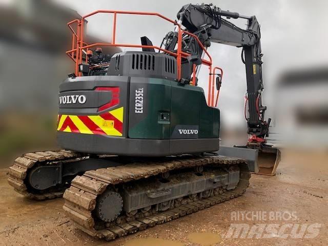 Volvo ECR 235 E Bandgrävare