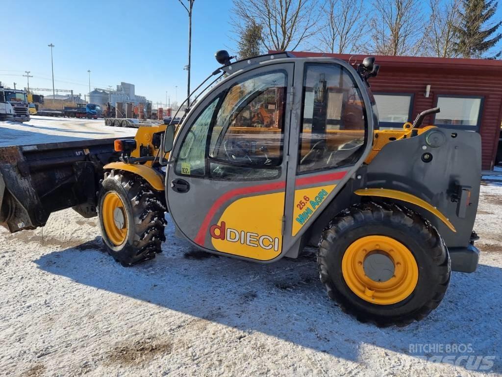 Dieci Mini Agri 25.6 Teleskopiska hjullastare
