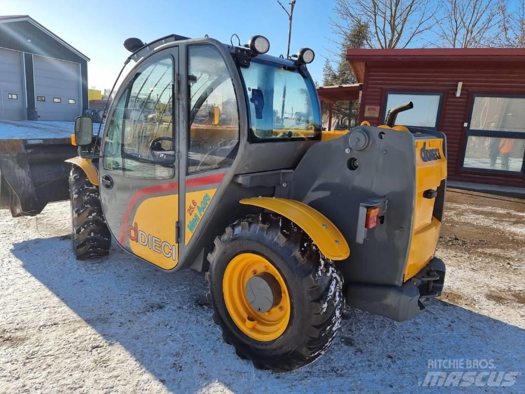 Dieci Mini Agri 25.6 Teleskopiska hjullastare