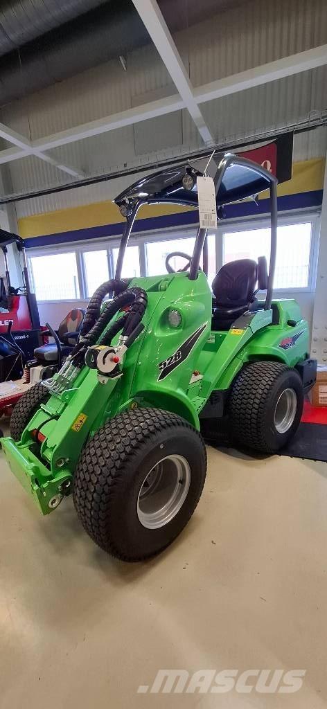 Avant 528 Kompaktlastare