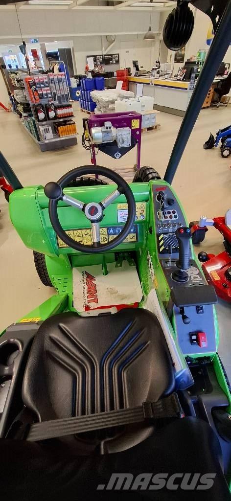 Avant 528 Kompaktlastare