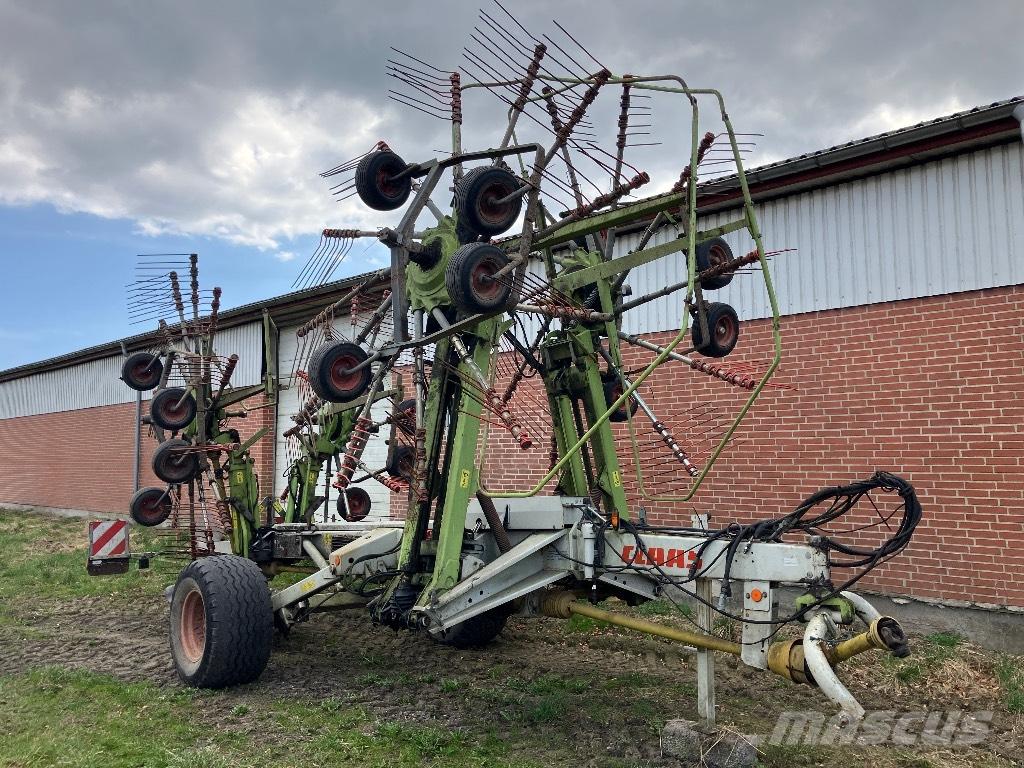 CLAAS Liner 3500 Vändare och luftare