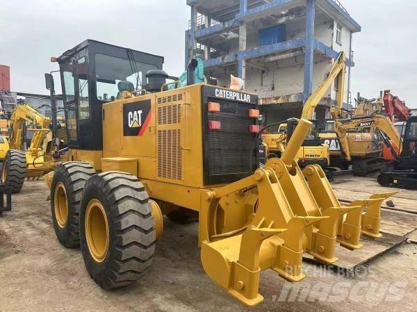 CAT 140 K Väghyvlar