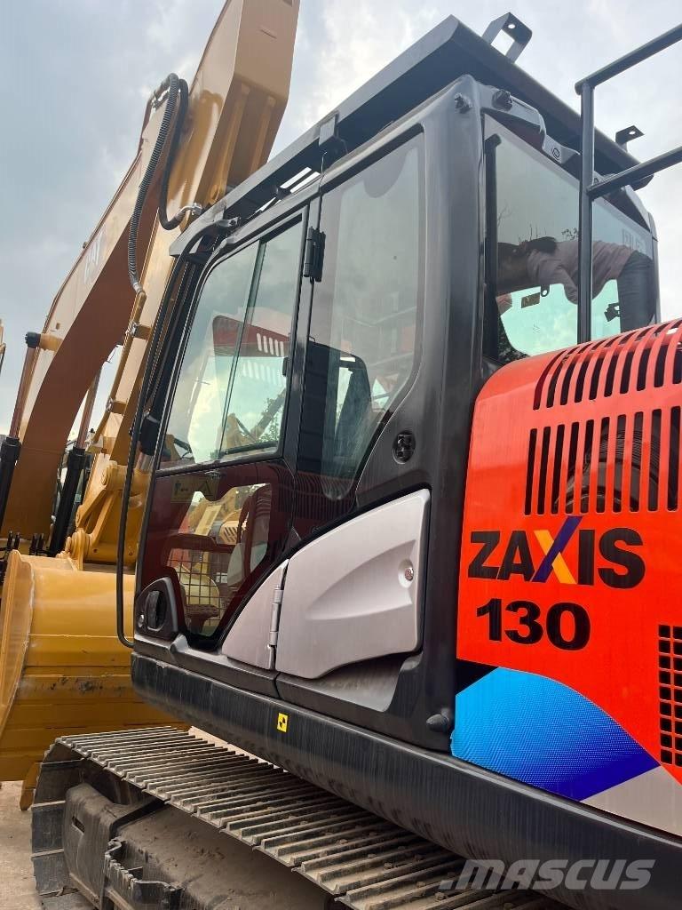Hitachi 130-5 Bandgrävare