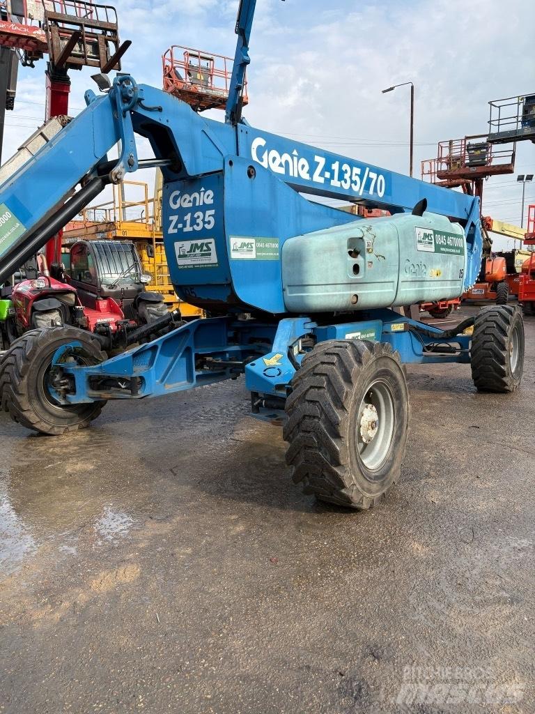 Genie Z 135/70 Bomliftar
