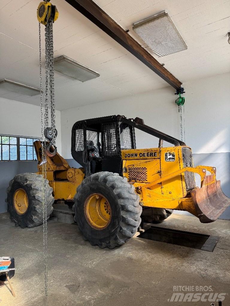 John Deere 540b 540b Skogstraktorer