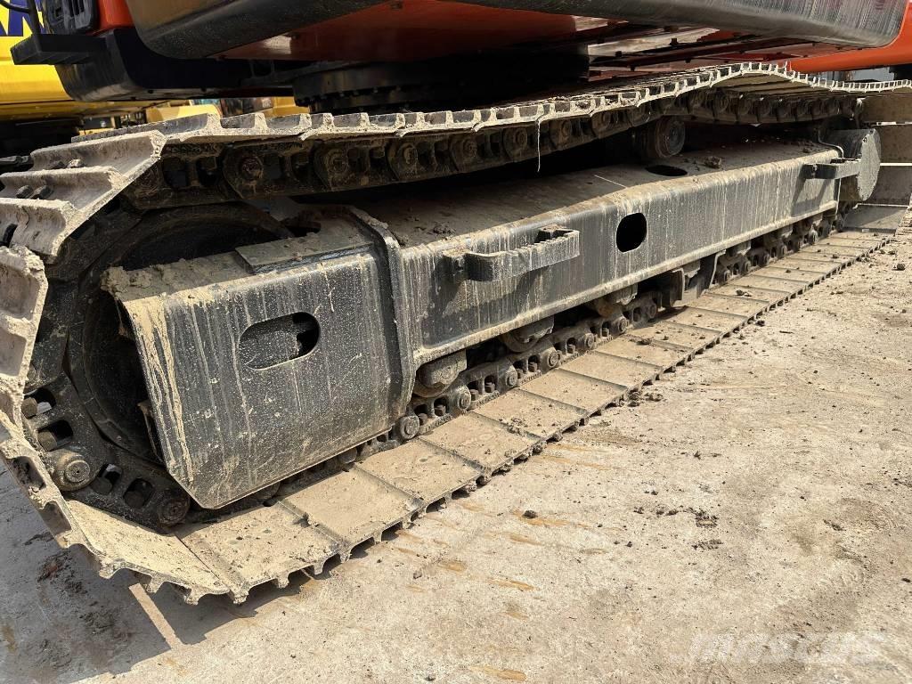 Doosan DX140LC-9C Bandgrävare