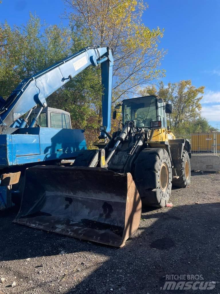 Komatsu WA 200 PT-5 Hjullastare